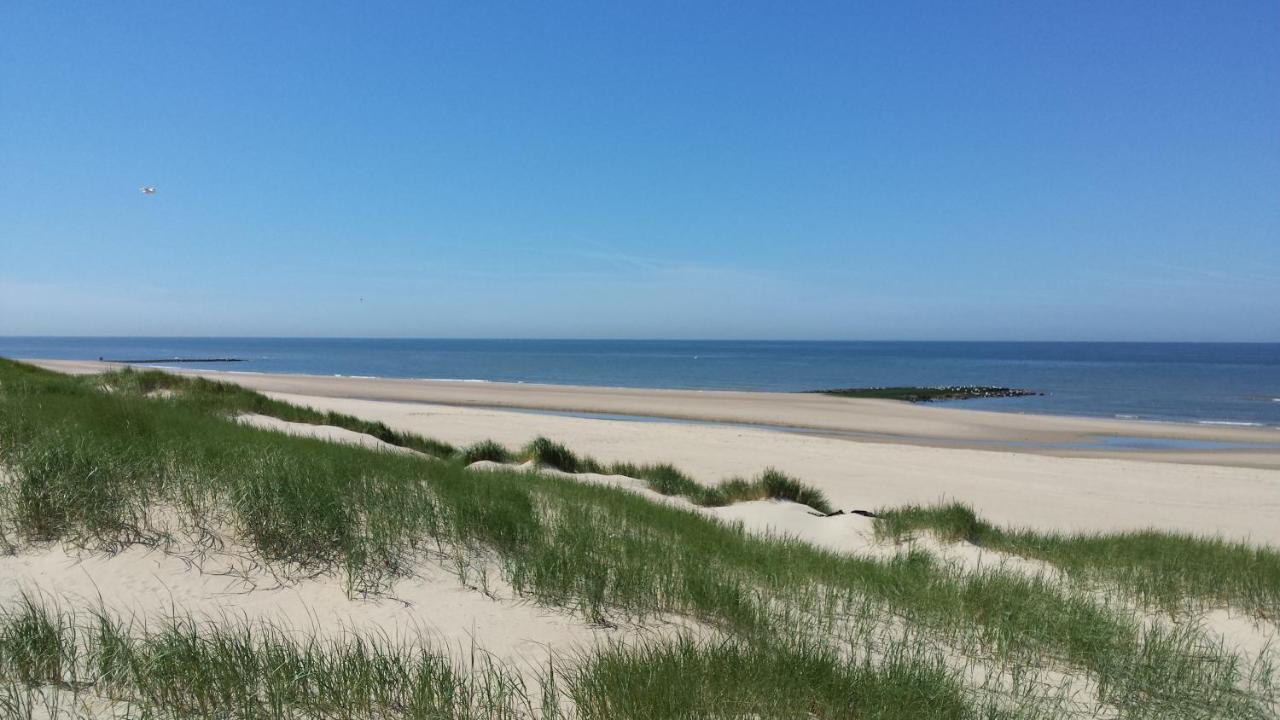 Tiny House De Boet, In Natuurgebied En Vlakbij Het Strand Hotel Callantsoog Exterior photo